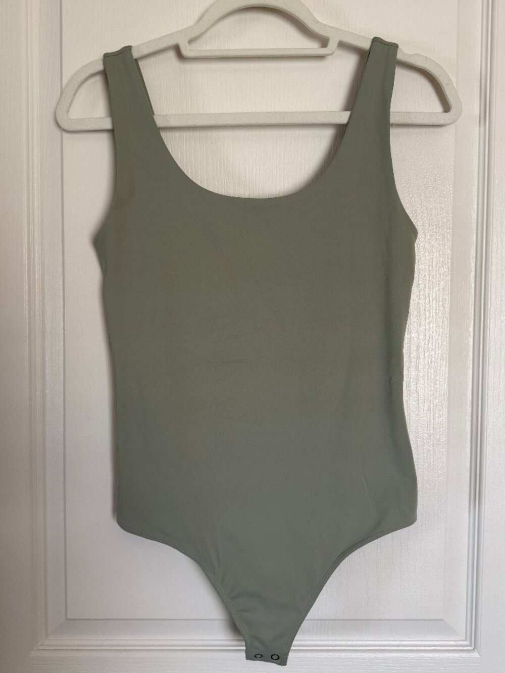 Express Body Contour Sage Green Scoop Neck Tank Bodysuit — Size S